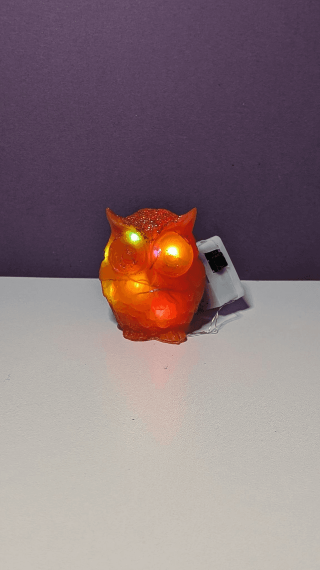 Veilleuse Hibou en Résine Époxy – Éclat Doré &amp; Personnalisable 