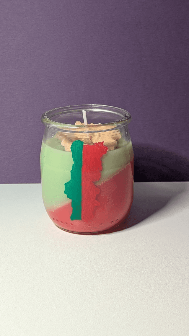 🇵🇹 Bougie artisanale “Portugal” – Évasion sensorielle en verre pot de yaourt gravé
